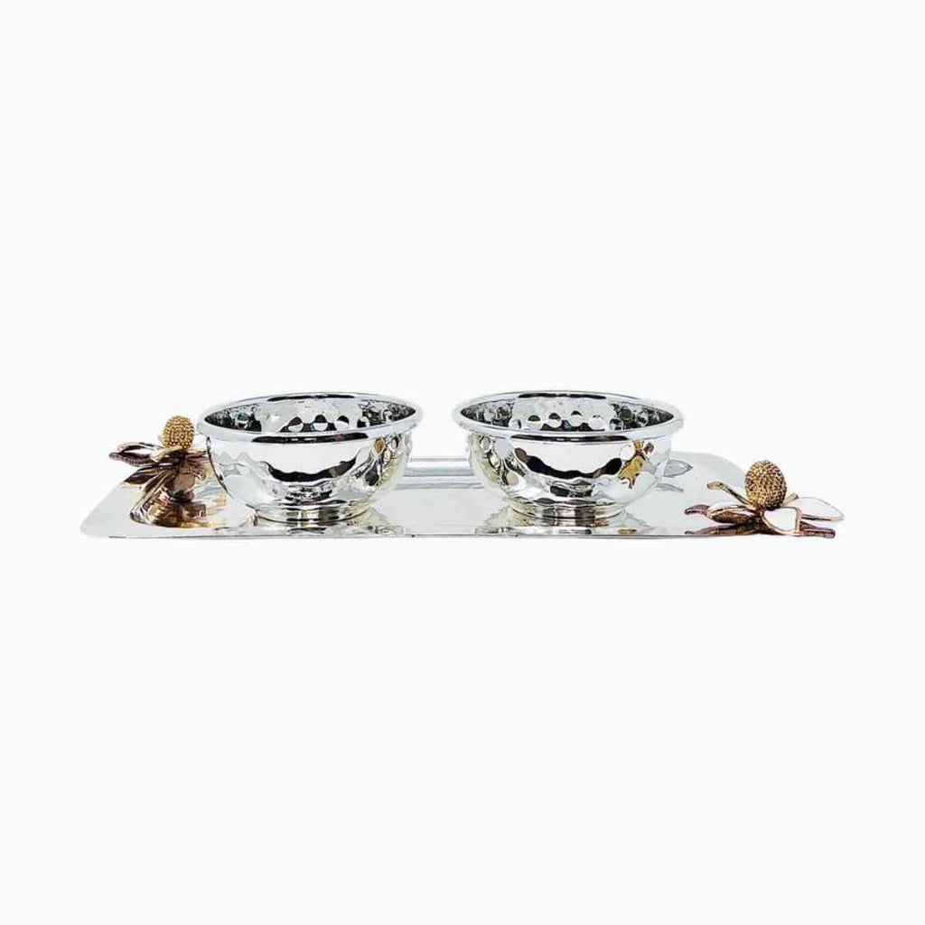 TWO BOWL ON RECTANGULAR TRAY WITH WHITE ENAMEL FLOWERS