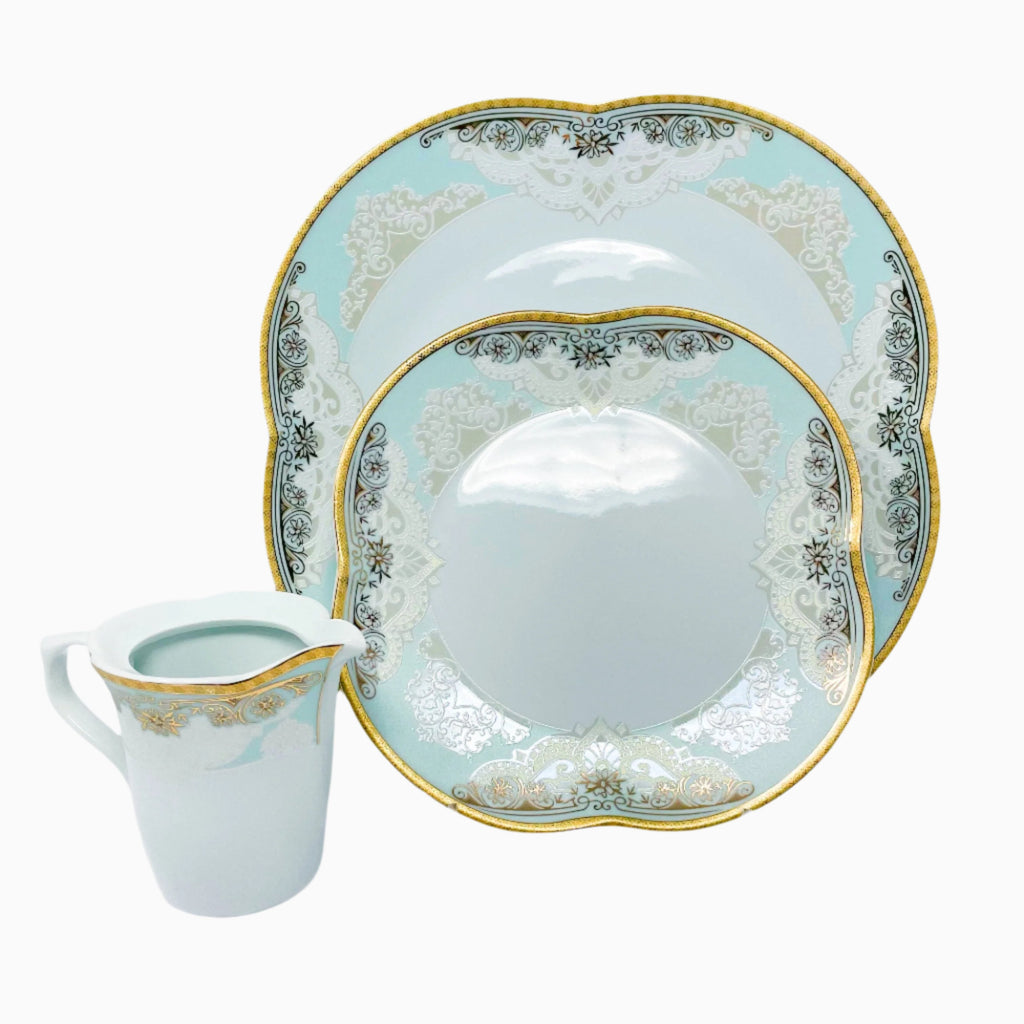 12 PERSON 104 PIECE BLUE AND GOLD DINNERWARE SET