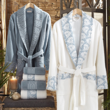 6-PIECE COTTON WHITE & BLUE DECORATED BATHROBE SET FOR COUPLES
