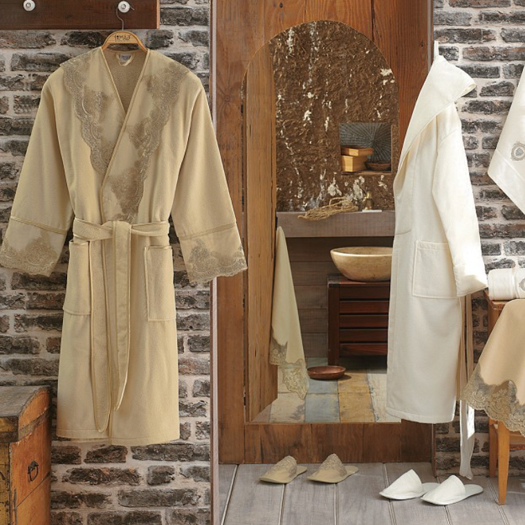 8-PIECE BAMBOO BATHROBE SET FOR COUPLES, PARIS