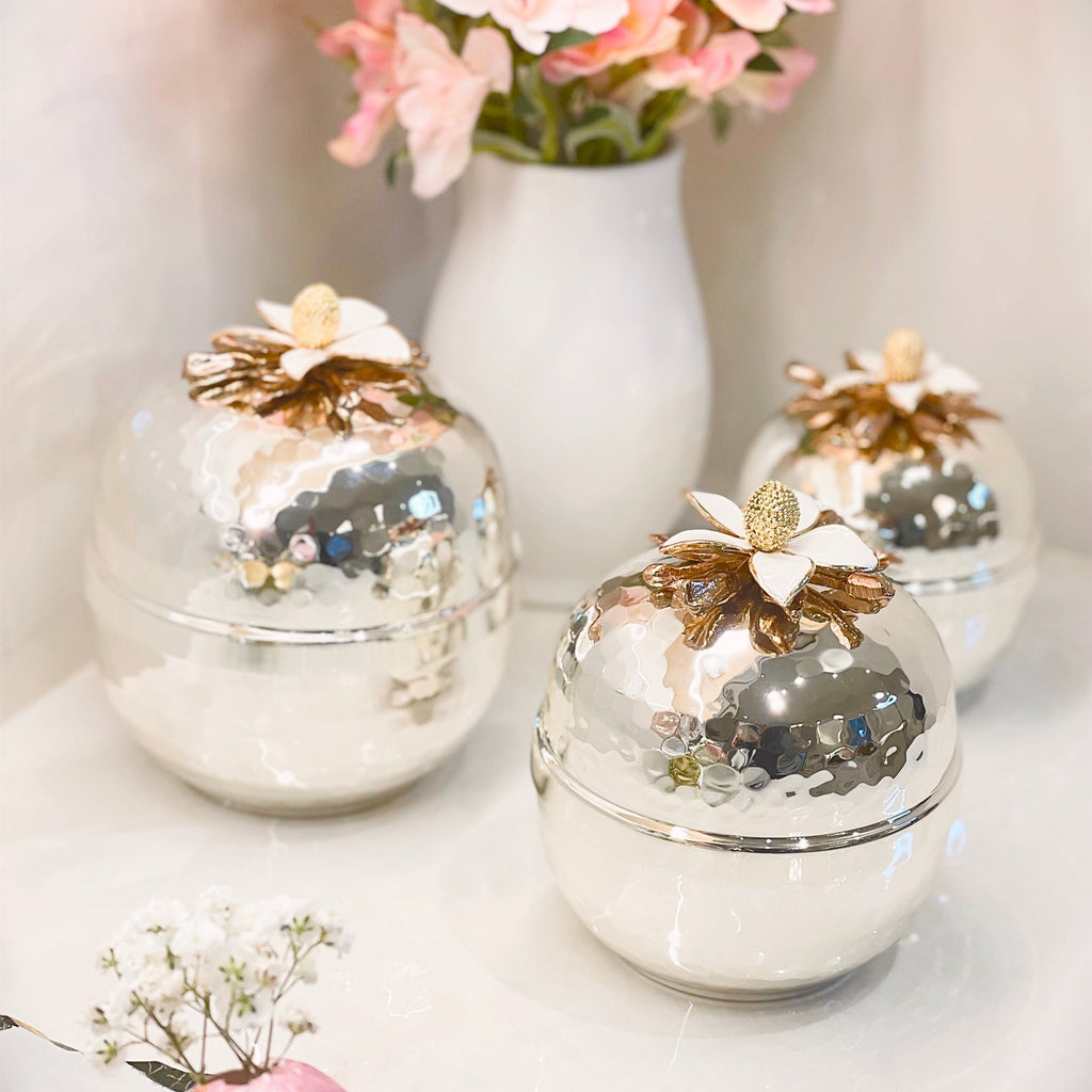 CANDY BOWL WITH LID, WHITE FLOWER SIZE #2 - Noble Home Gifts 