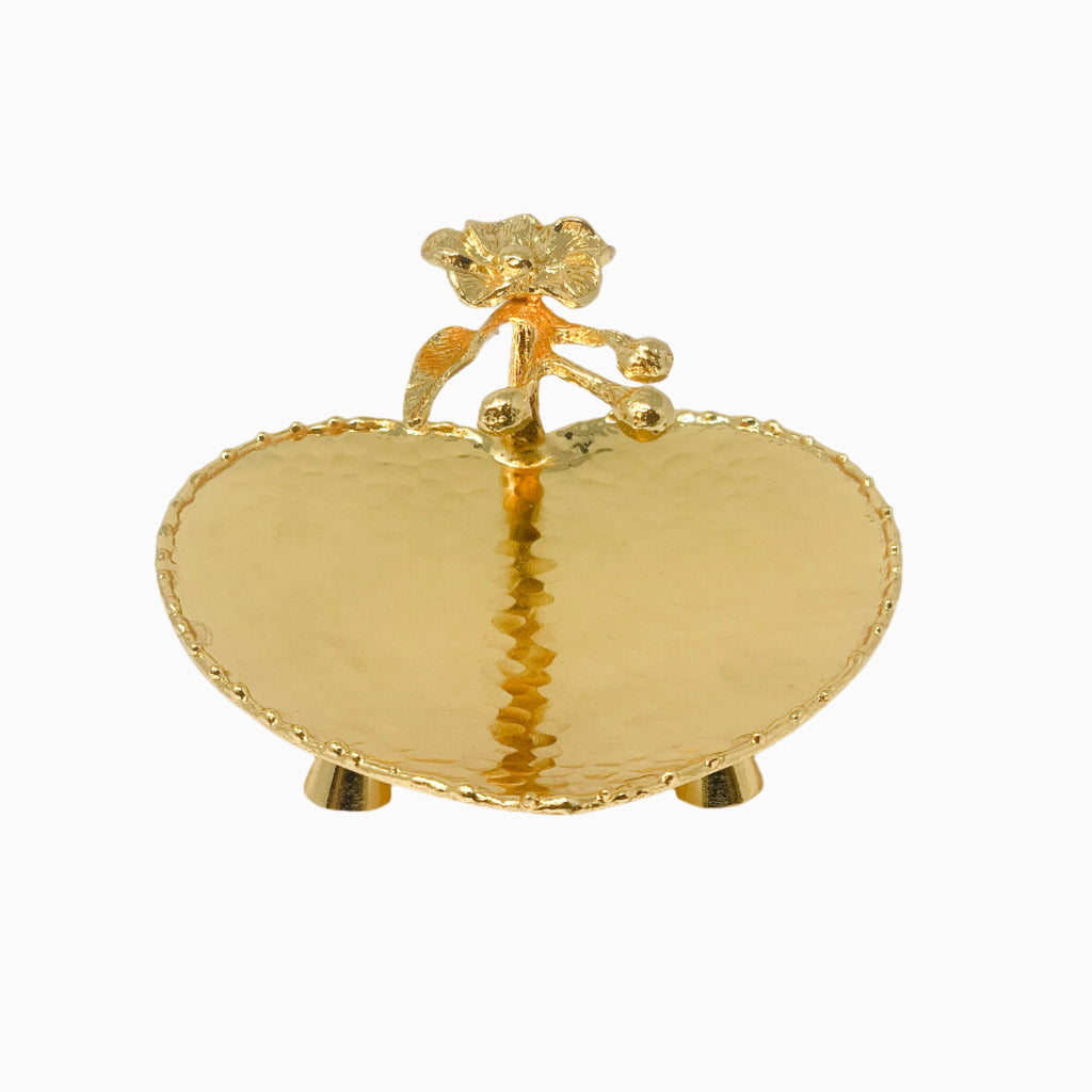 GOLD HEART-SHAPED SNACK PLATE WITH FLOWER HANDLE