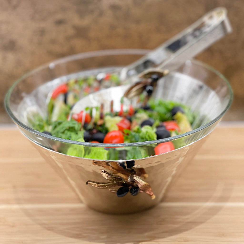 LARGE_SILVER_BOWL_WITH_BLACK_OLIVES2