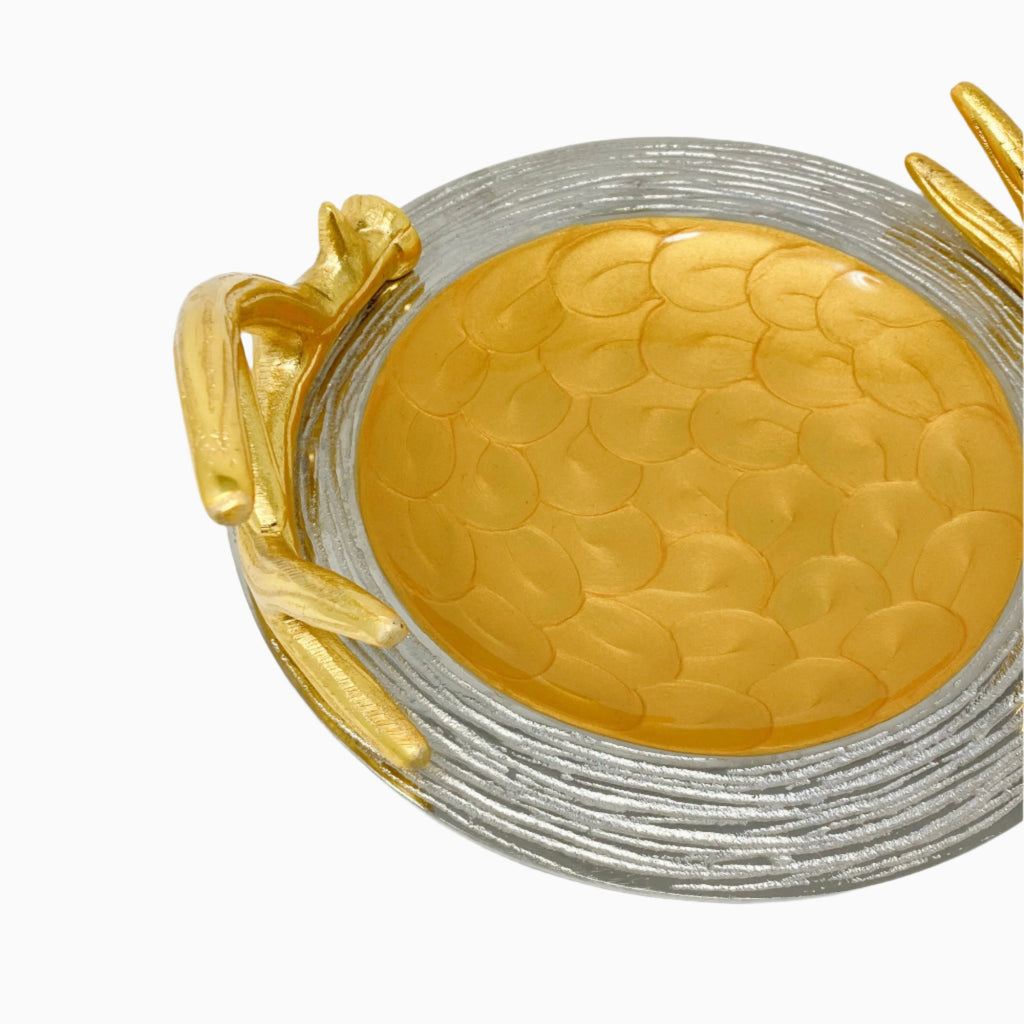 ROUND SWEET PLATE WITH GOLD TONE HANDLE