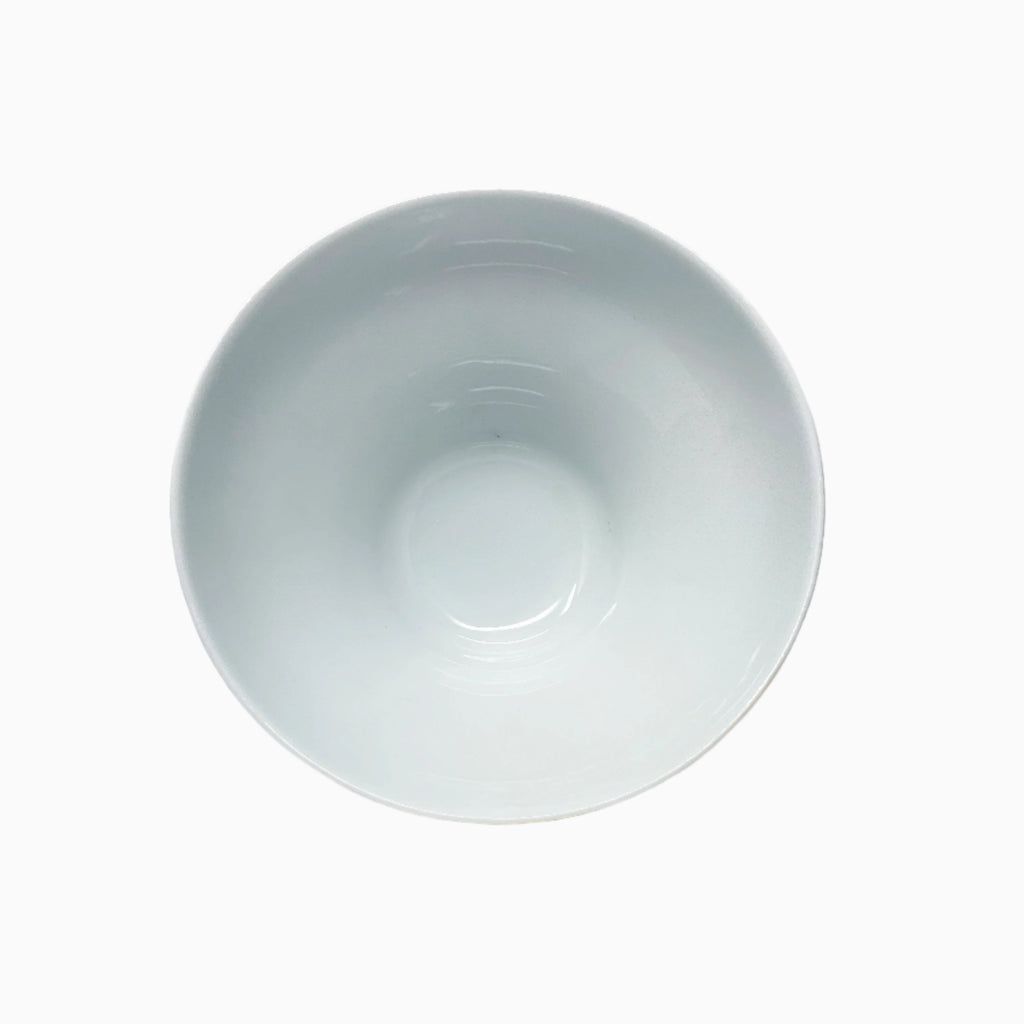 SIX PERSON 30-PIECE BLUE, WHITE, AND GOLD DINNERWARE SET